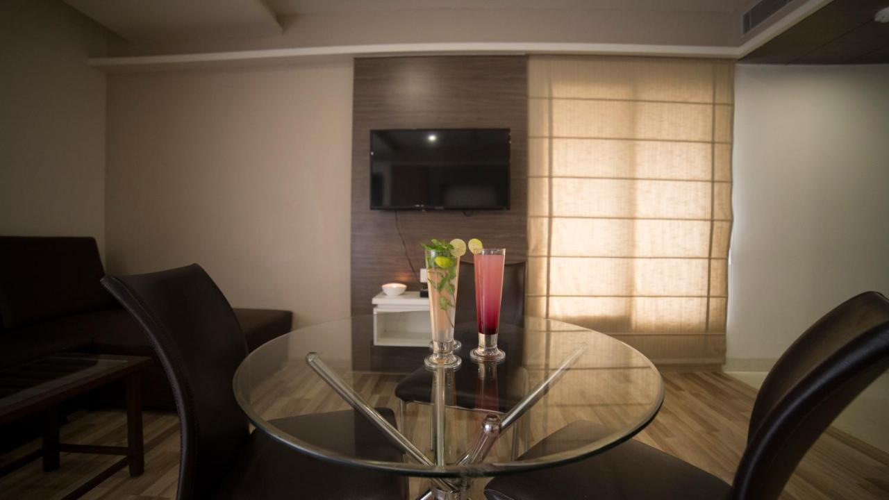 Hotel Abode By Shree Venkateshwara Hyderabad Eksteriør bilde